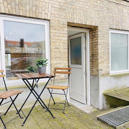 Aday - Charming Studio Close To The Football Stadium Ольборг Экстерьер фото